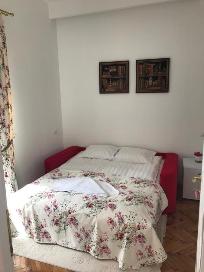 Victoria Luxury 11 Apartment Bucharest