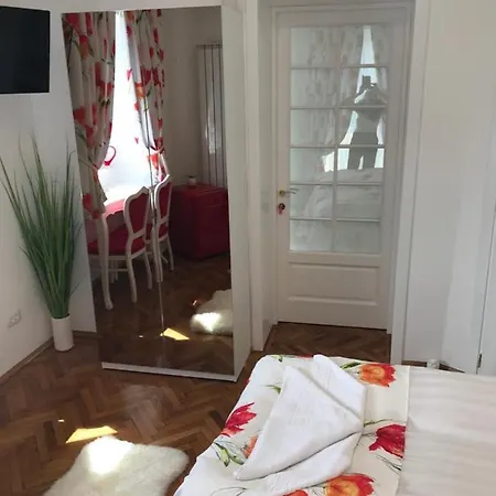 Victoria Luxury Apartment 11 Bucharest Exterior photo